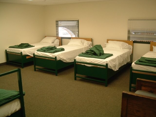 Men's Bunk Room